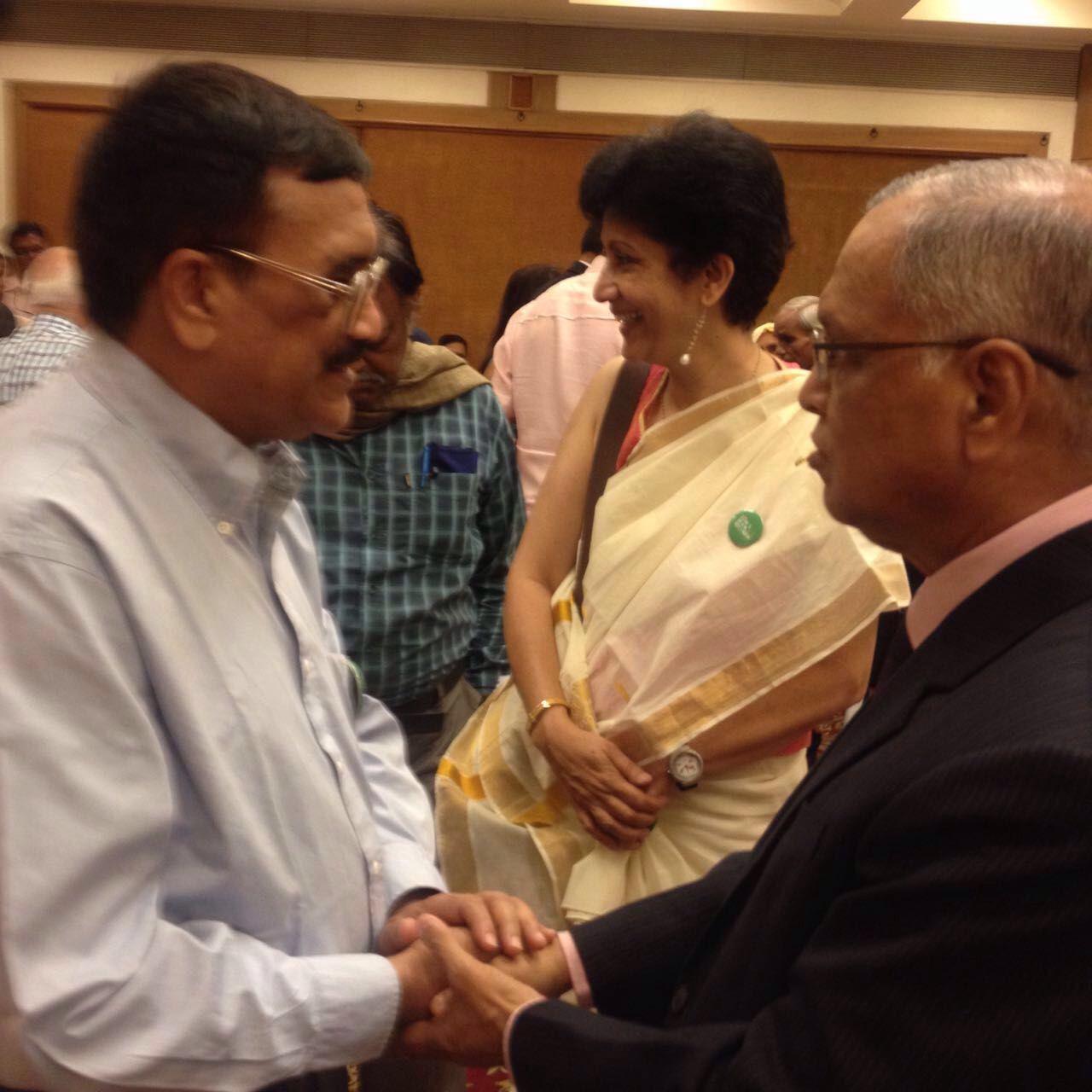 rajive raturi receives limca book of records person of the year rajive